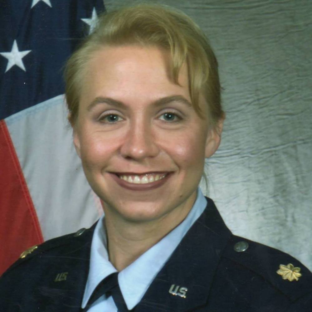 Meet your Posher, Robyn